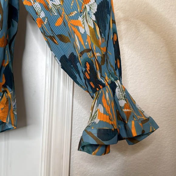 Milly Greer‎ Watercolor Azalea Top Sz M Blouse - Picture 3 of 7